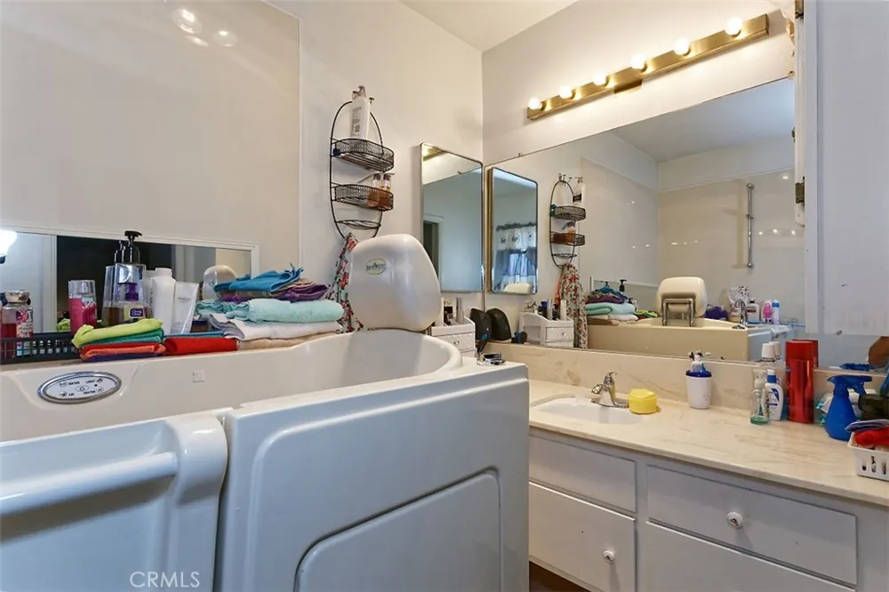 14035 Wimbleton Drive Victorville, CA 92395