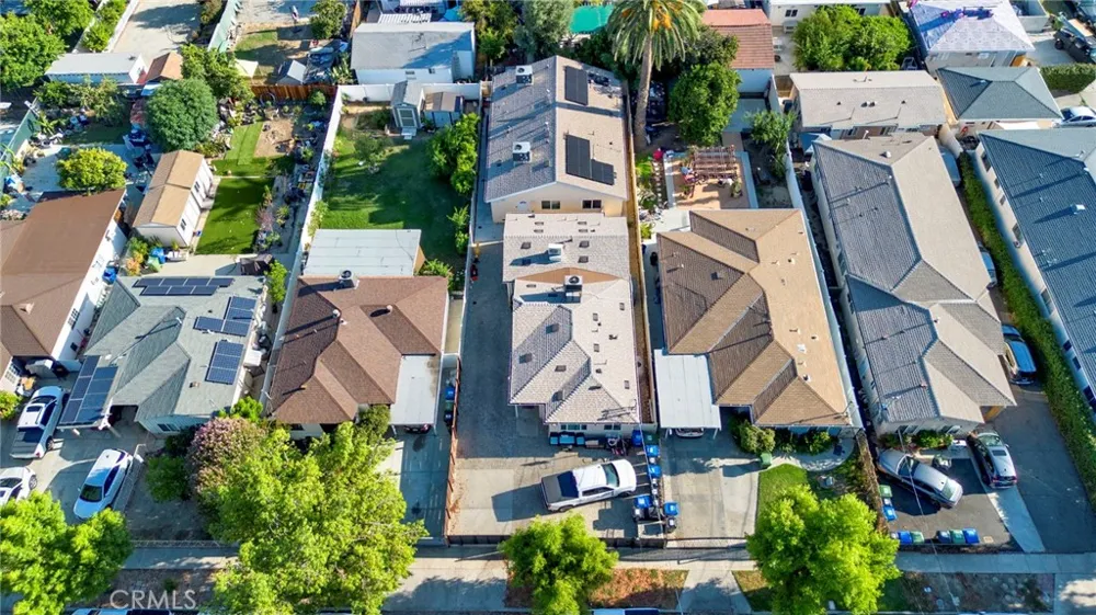 18544 Bryant Street Northridge, CA 91324