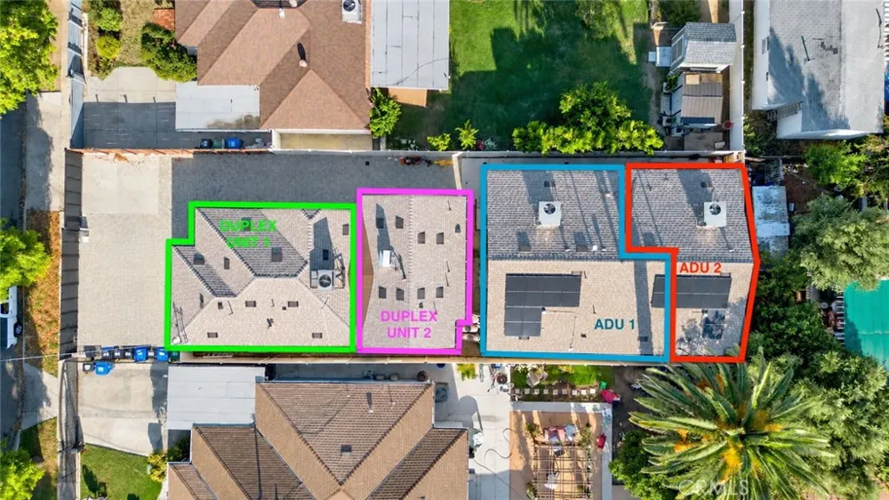 18544 Bryant Street Northridge, CA 91324