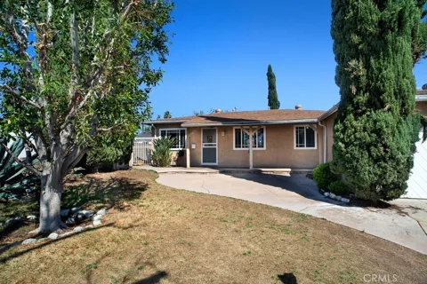 8320 Bardwell Ave.