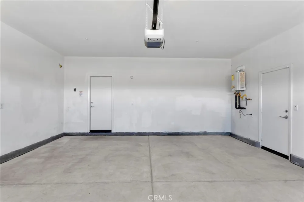 15644 Cobalt Road Victorville, CA 92394