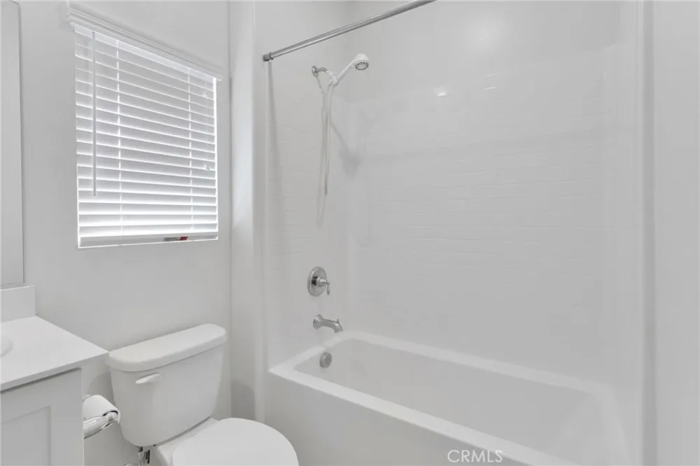 15644 Cobalt Road Victorville, CA 92394