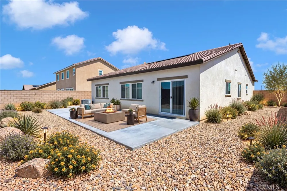 15644 Cobalt Road Victorville, CA 92394