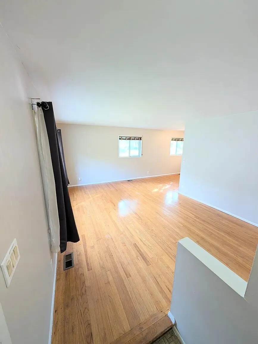 2734 Hampshire Road Ann Arbor, MI 48104