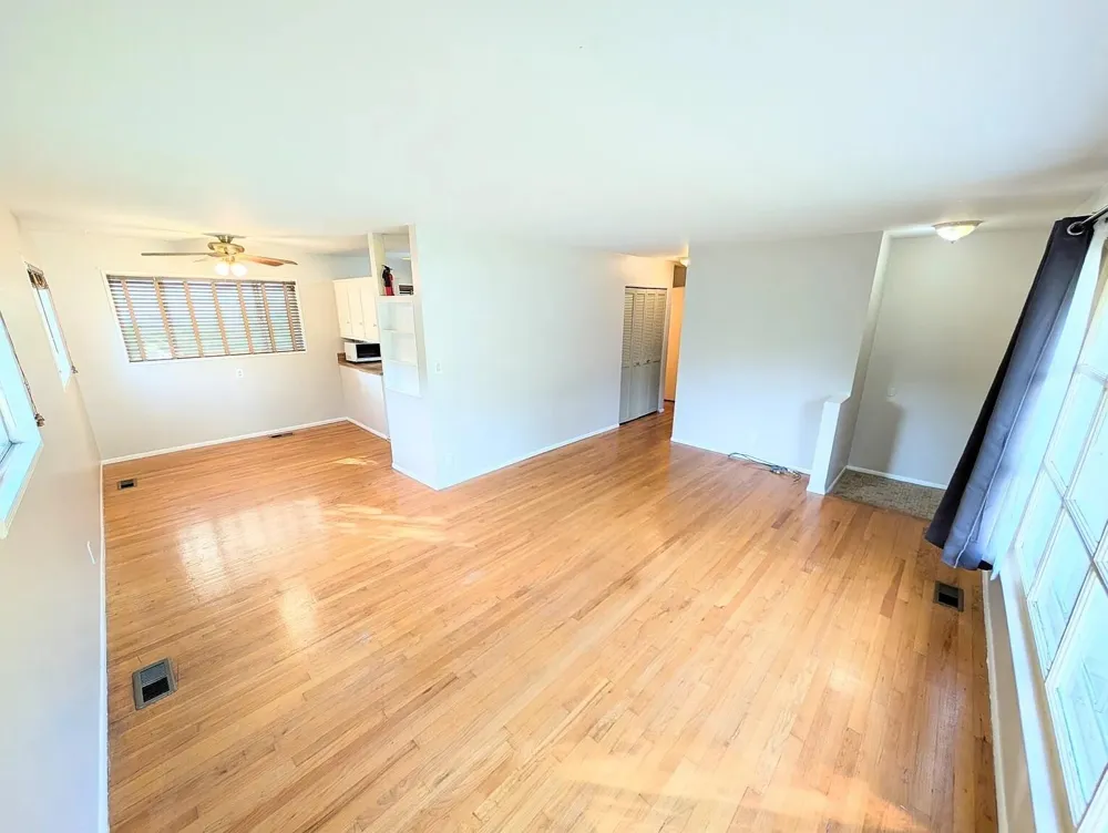 2734 Hampshire Road Ann Arbor, MI 48104