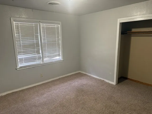 1101 E Delaware Avenue McAlester, OK 74501
