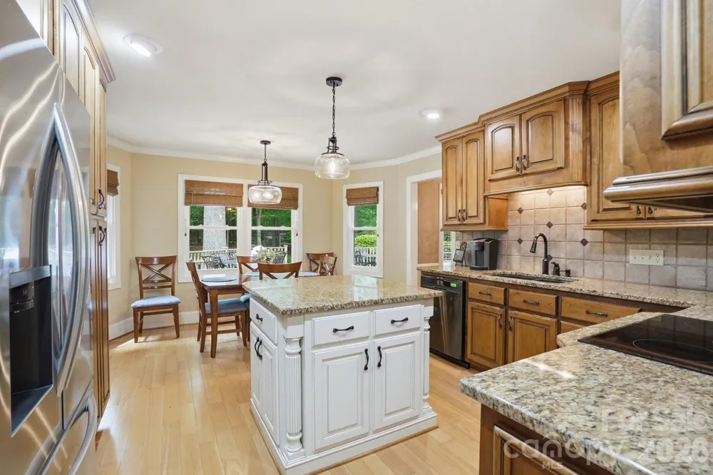 405 Hillcrest Drive Harrisburg, NC 28075