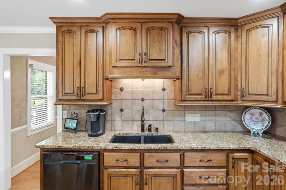 405 Hillcrest Drive Harrisburg, NC 28075
