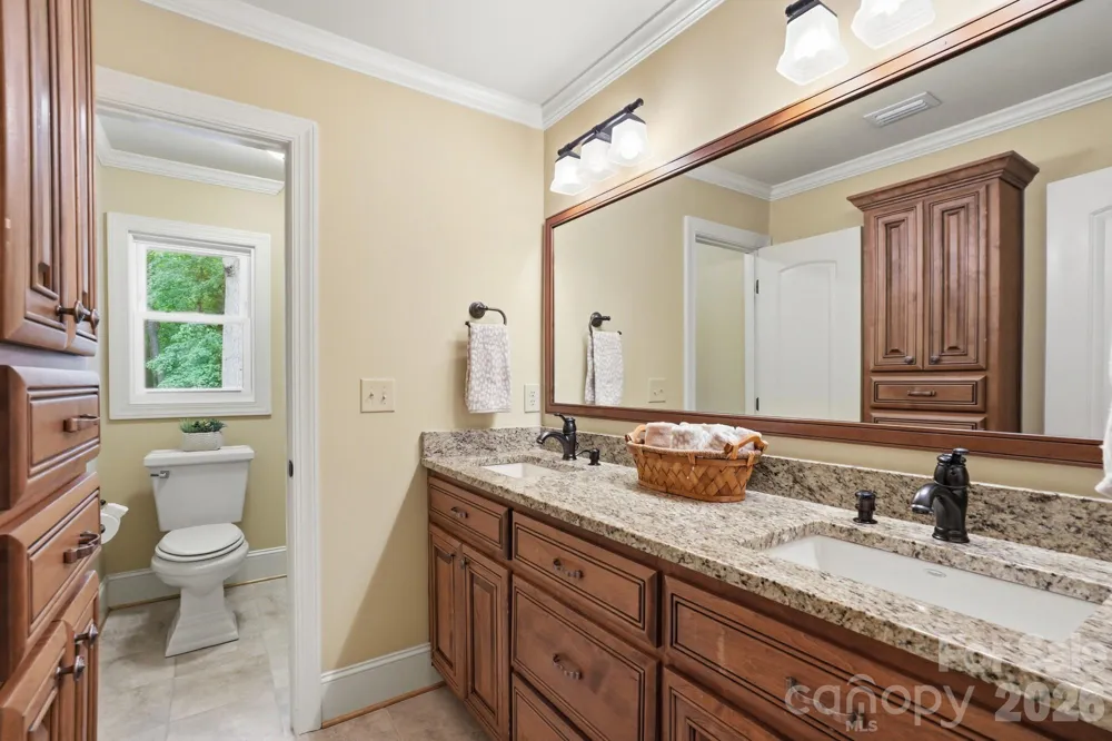405 Hillcrest Drive Harrisburg, NC 28075