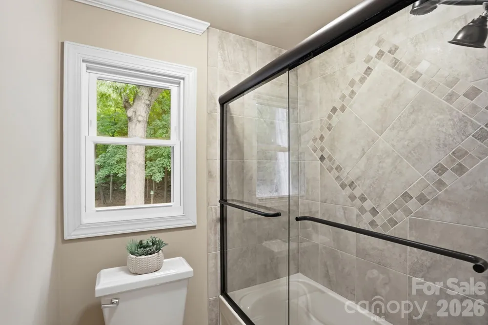 405 Hillcrest Drive Harrisburg, NC 28075