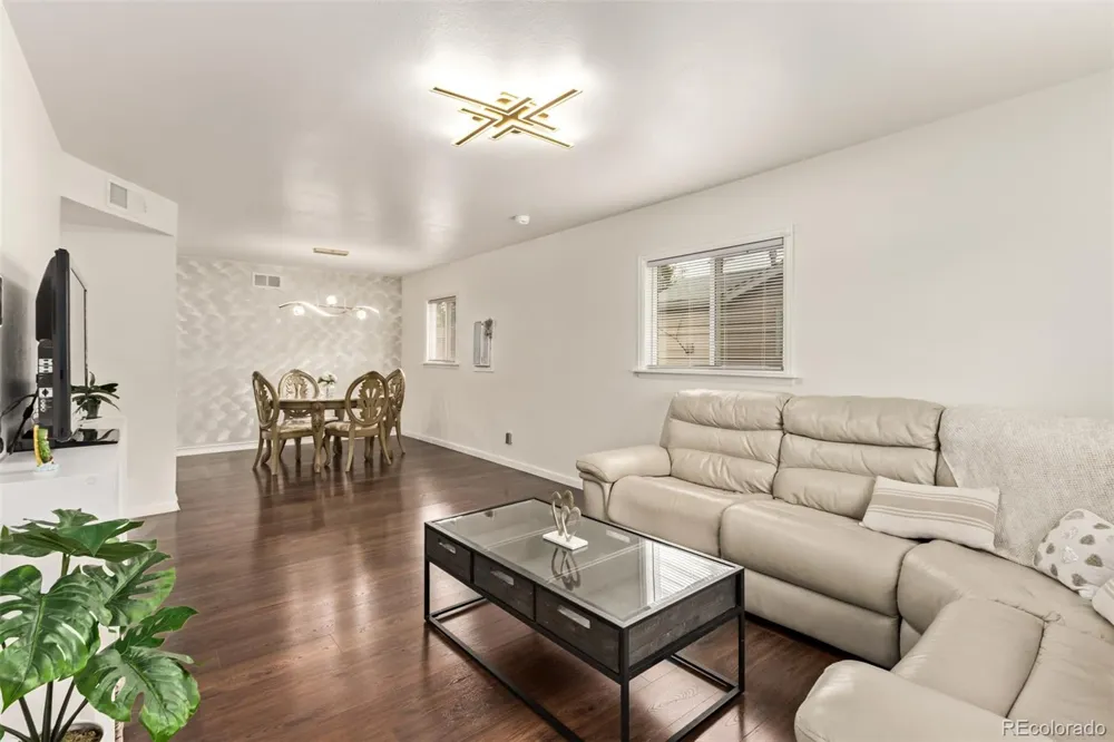 1224 Xanadu Street Aurora, CO 80011