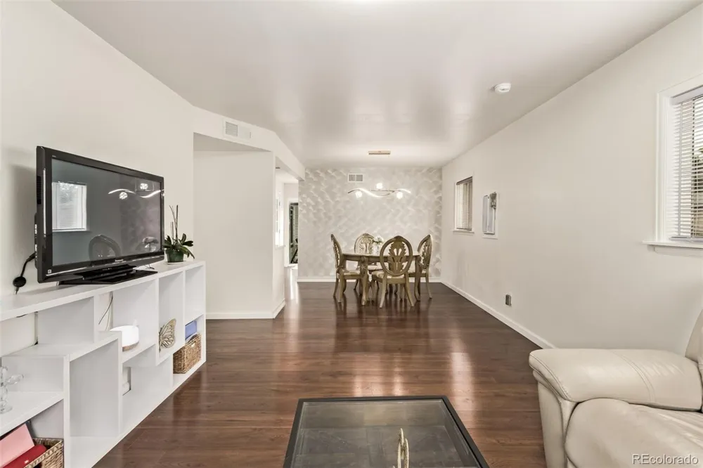 1224 Xanadu Street Aurora, CO 80011