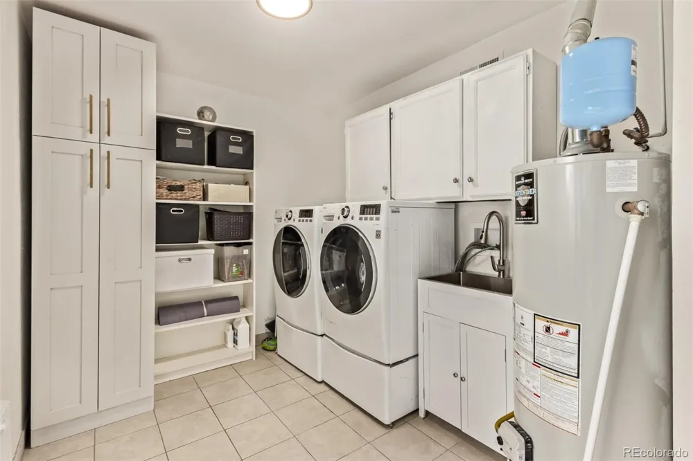 1224 Xanadu Street Aurora, CO 80011