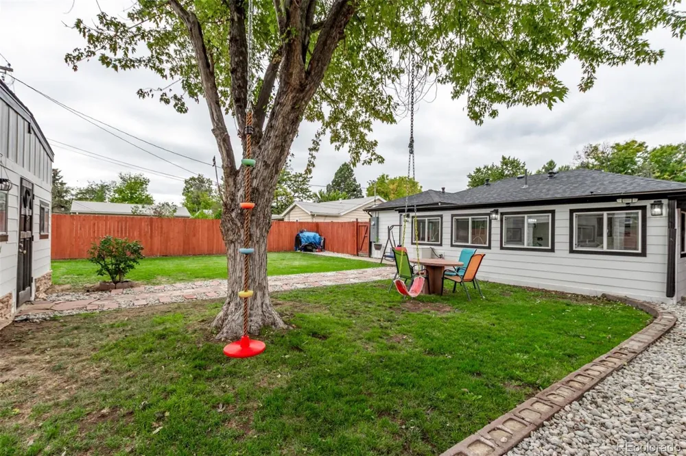 1224 Xanadu Street Aurora, CO 80011