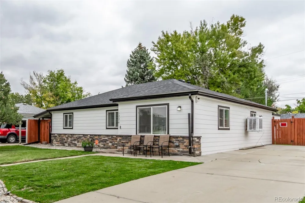 1224 Xanadu Street Aurora, CO 80011