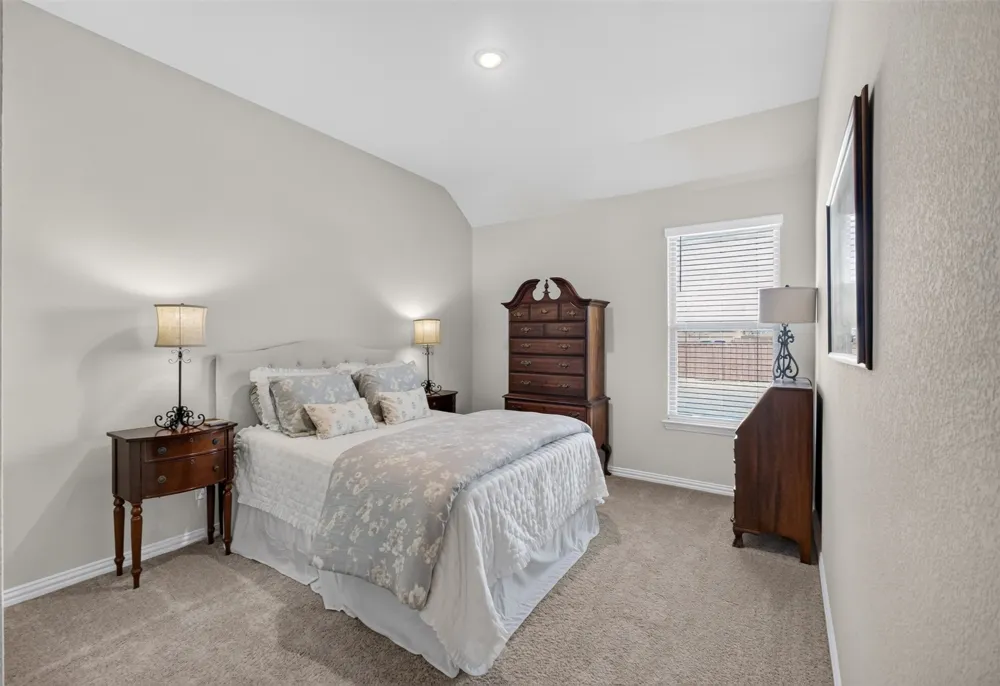 4004 Sanger Meadow Drive Sanger, TX 76266