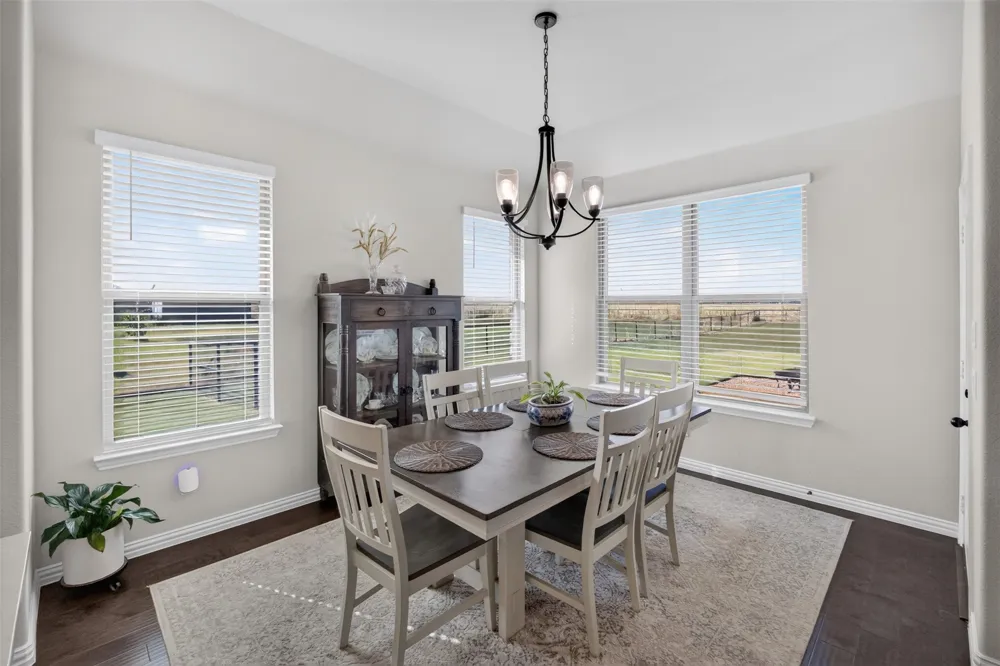 4004 Sanger Meadow Drive Sanger, TX 76266