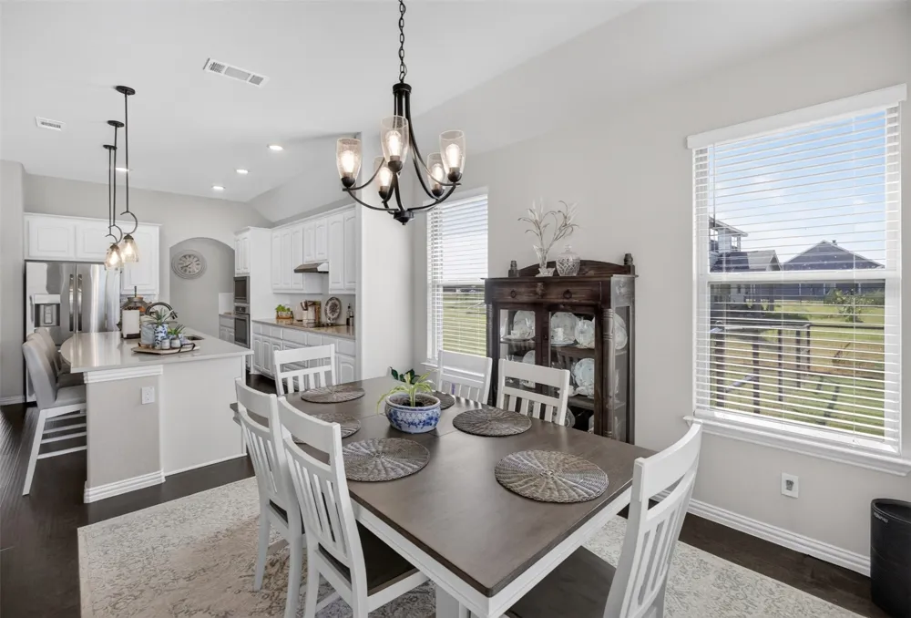 4004 Sanger Meadow Drive Sanger, TX 76266