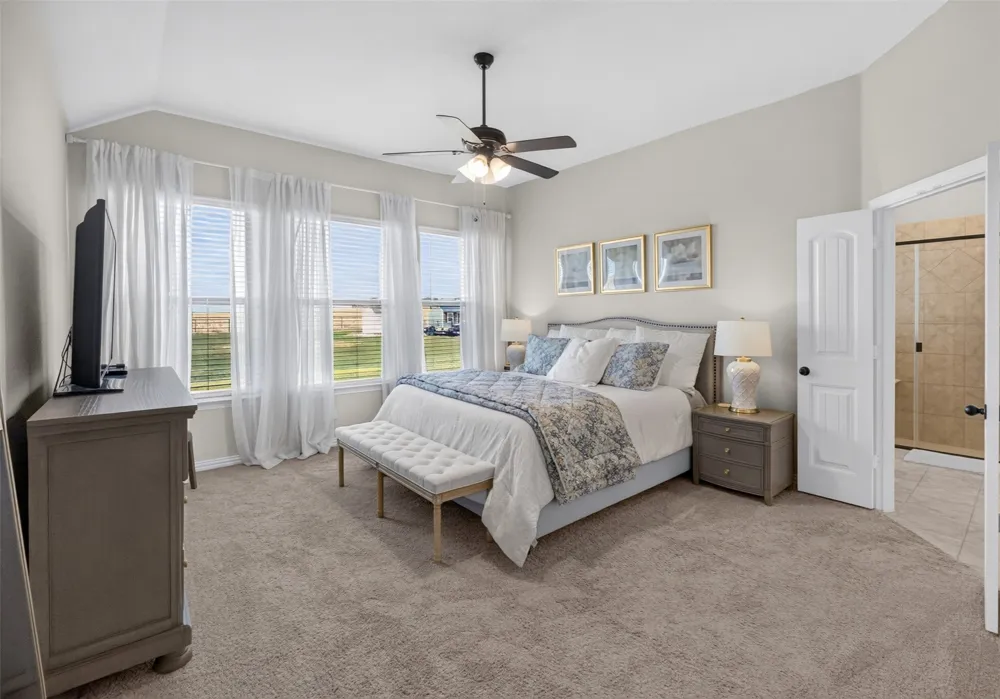 4004 Sanger Meadow Drive Sanger, TX 76266