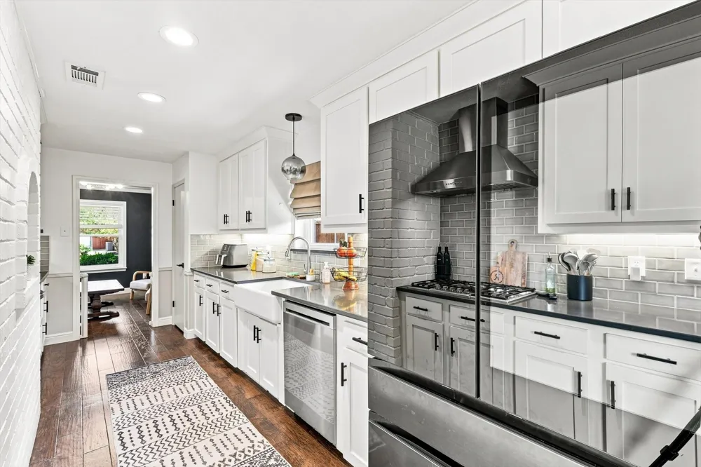 308 Canyon Valley Drive Richardson, TX 75080