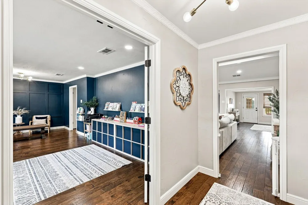 308 Canyon Valley Drive Richardson, TX 75080