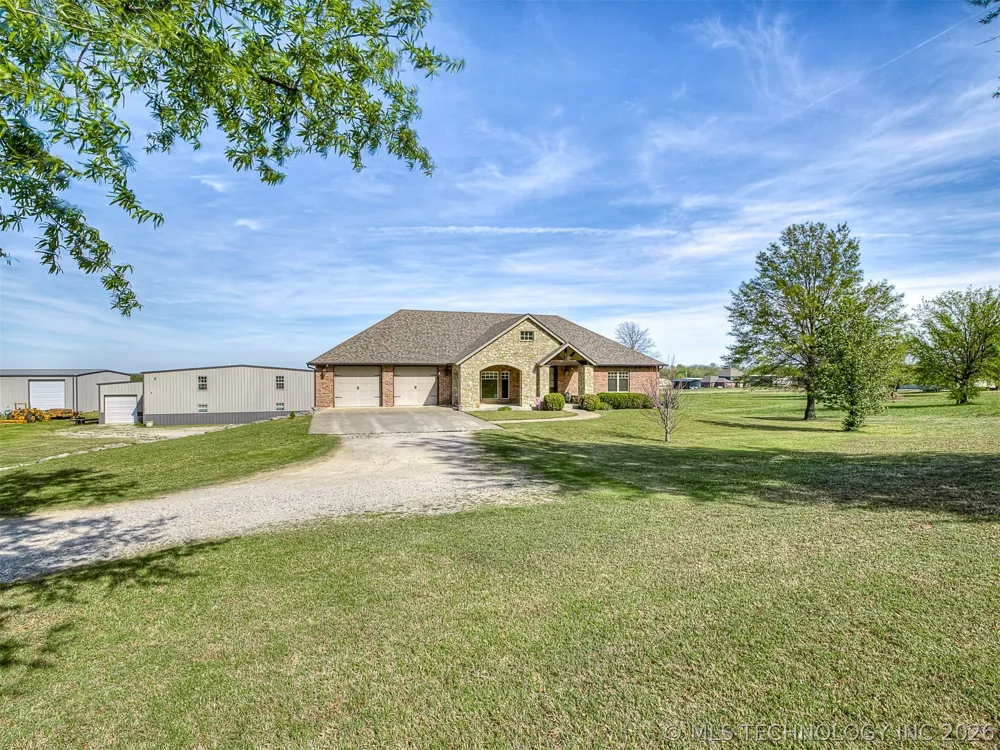 40800 3988 ROAD Collinsville, OK 74021