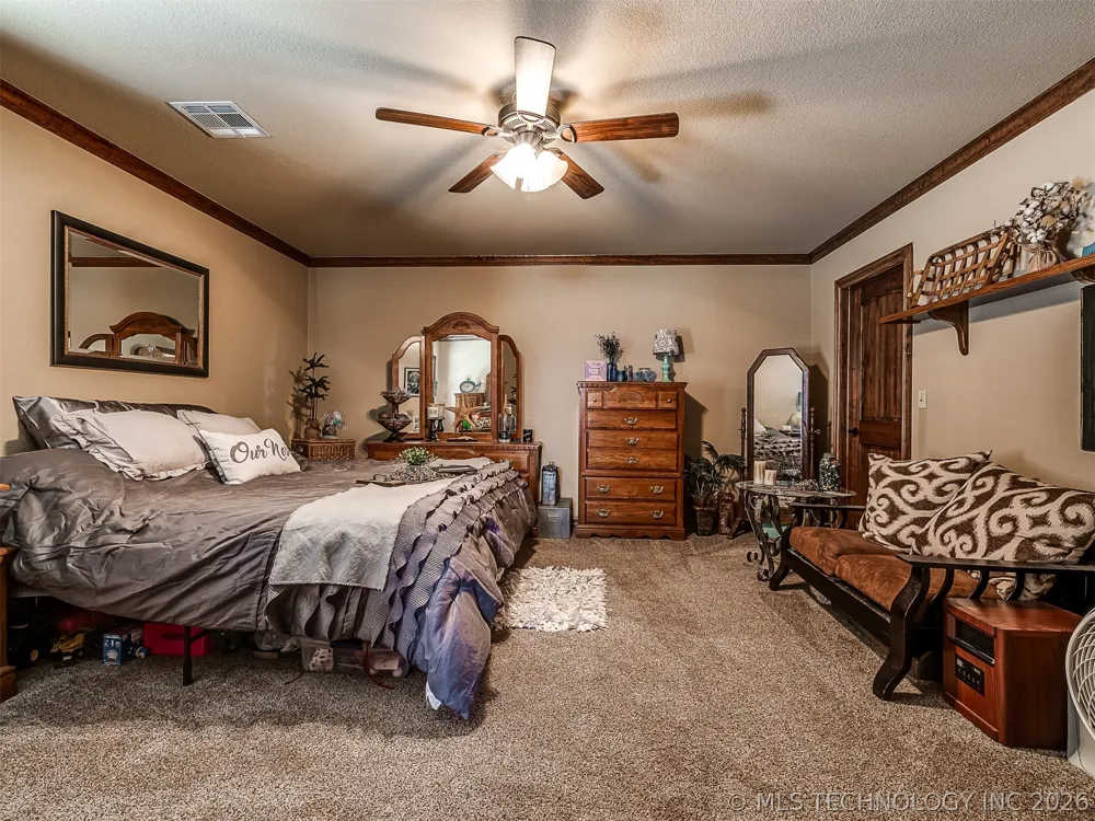 40800 3988 ROAD Collinsville, OK 74021