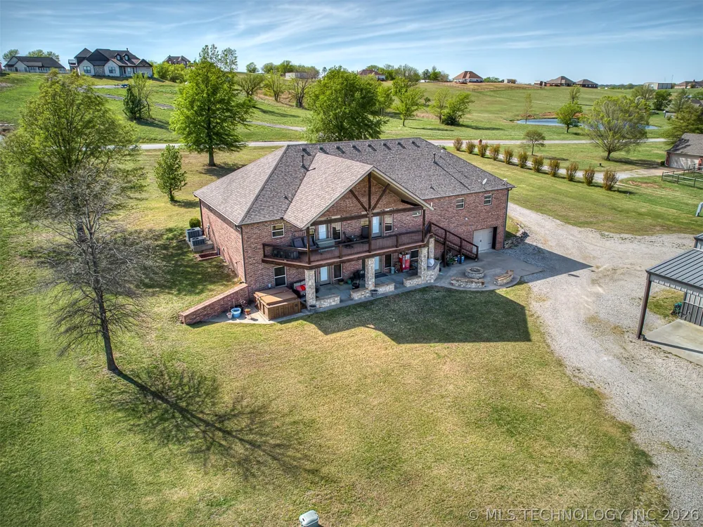 40800 3988 ROAD Collinsville, OK 74021
