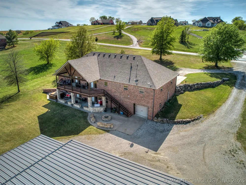40800 3988 ROAD Collinsville, OK 74021