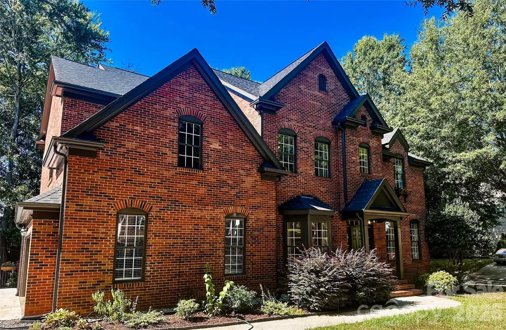 16030 Glen Miro Drive Huntersville, NC 28078