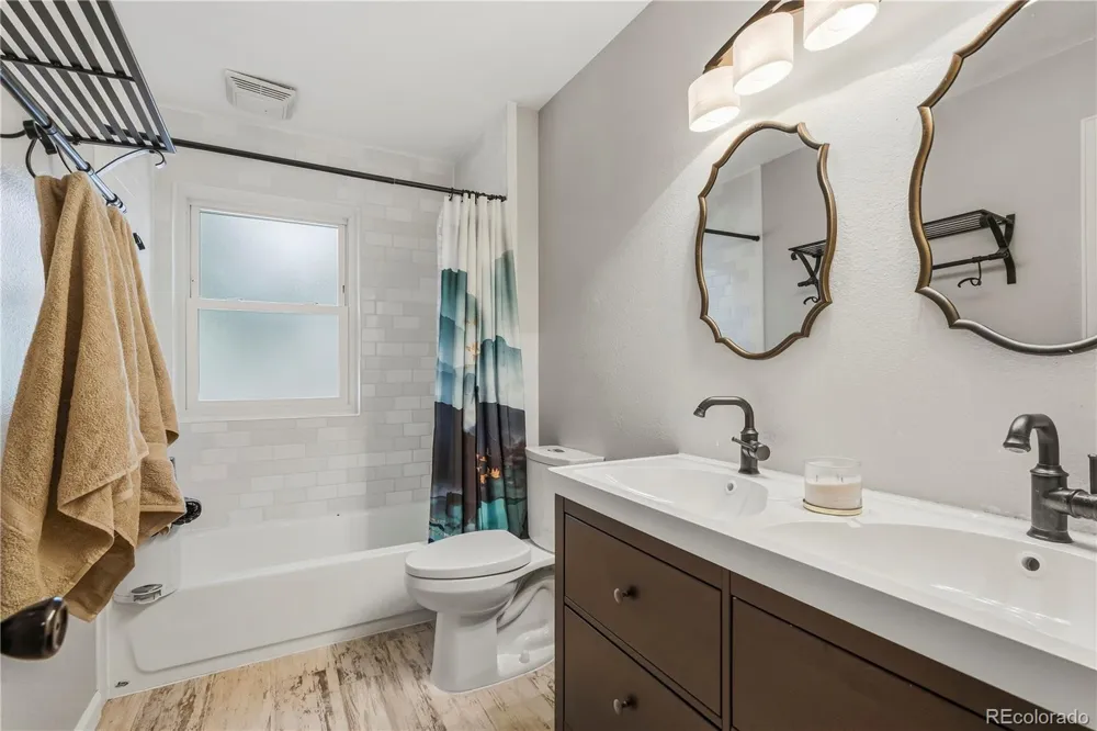 9033 W Union Avenue Denver, CO 80123