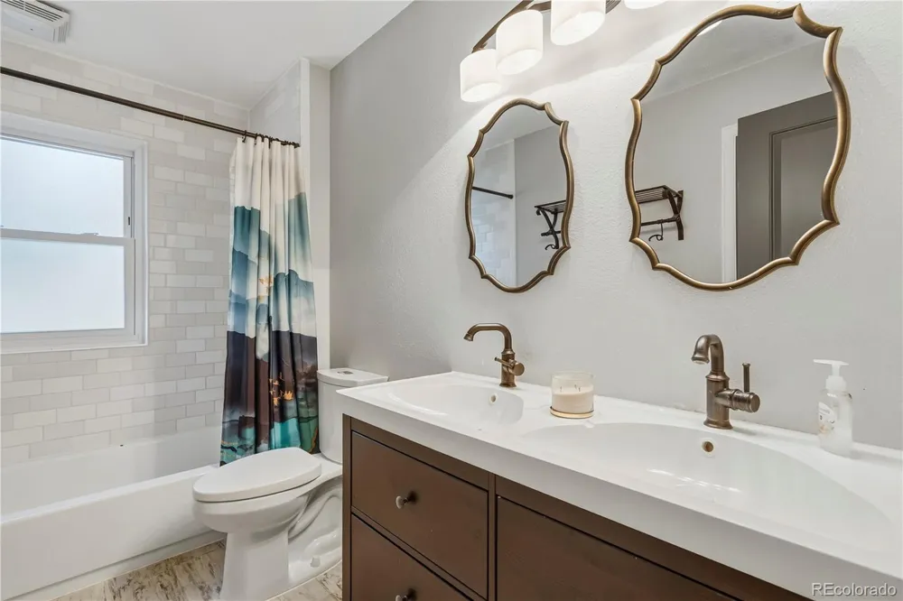 9033 W Union Avenue Denver, CO 80123