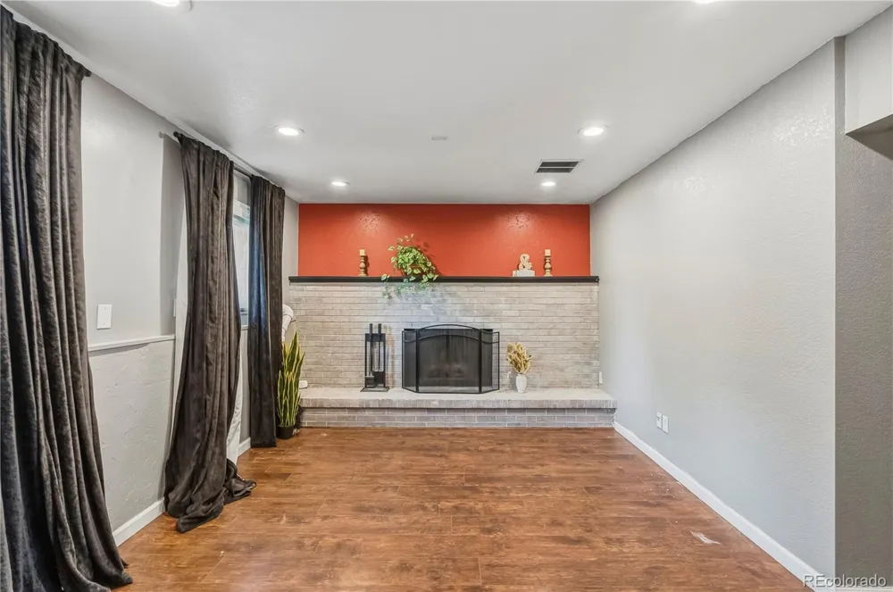 9033 W Union Avenue Denver, CO 80123