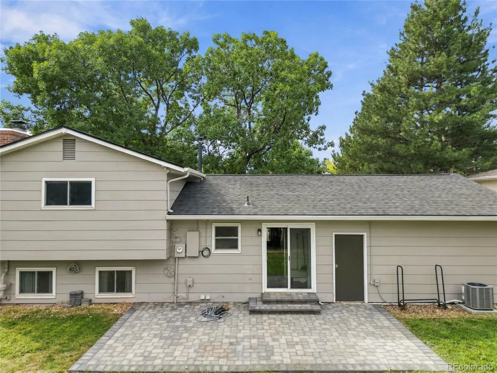 9033 W Union Avenue Denver, CO 80123