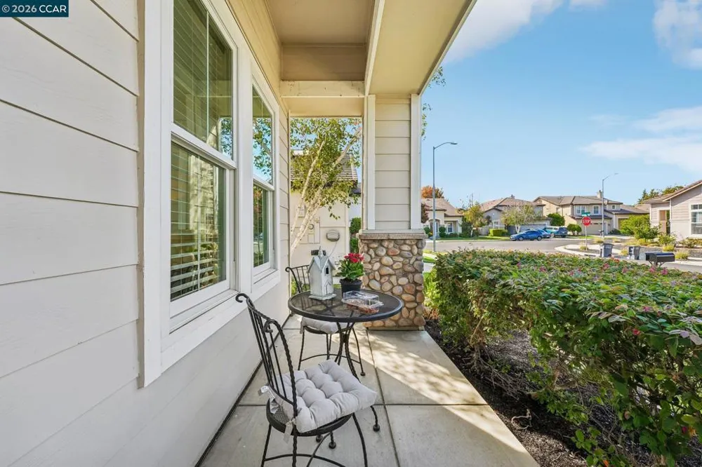 4926 Redwood Ave Dublin, CA 94568