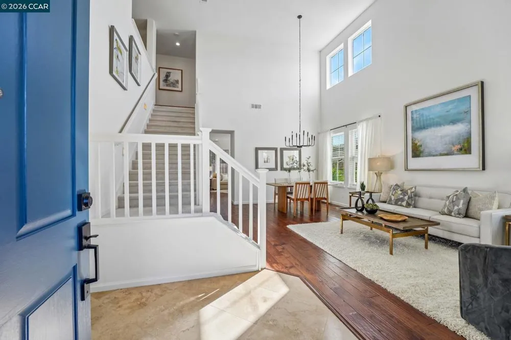 4926 Redwood Ave Dublin, CA 94568