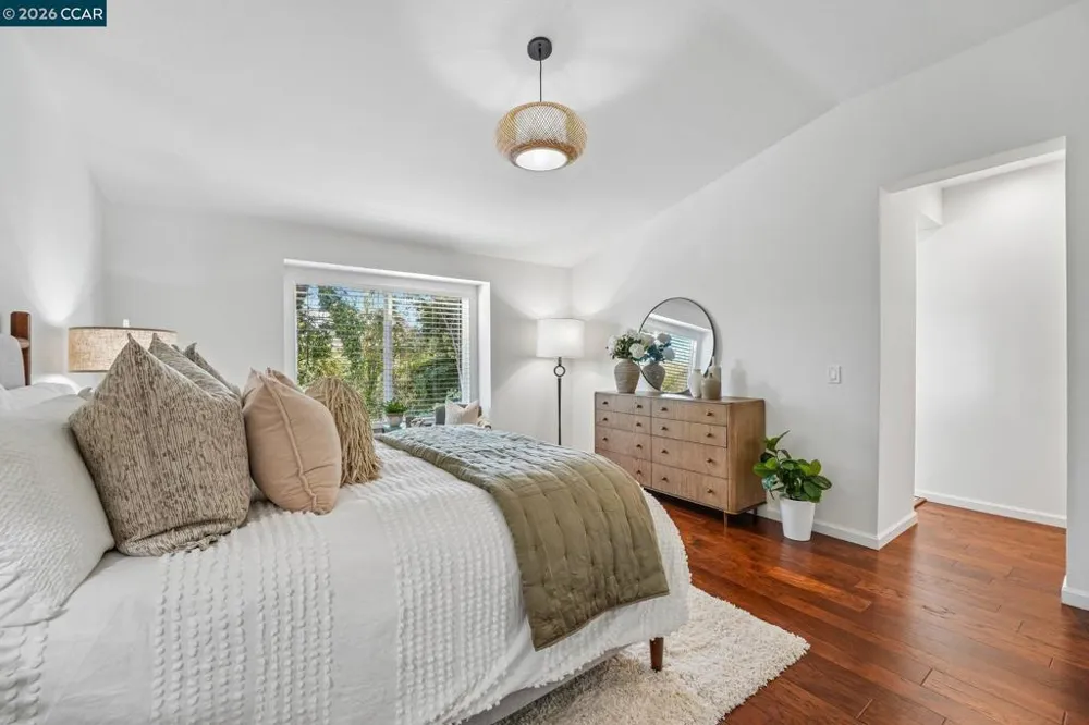 4926 Redwood Ave Dublin, CA 94568
