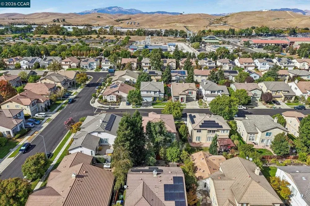 4926 Redwood Ave Dublin, CA 94568