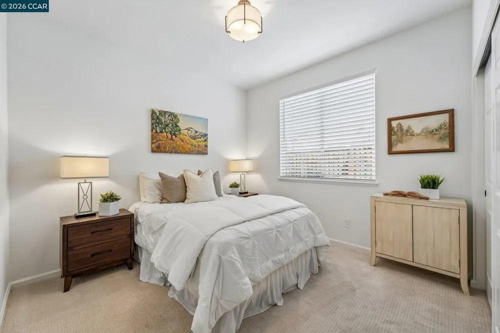 4926 Redwood Ave Dublin, CA 94568