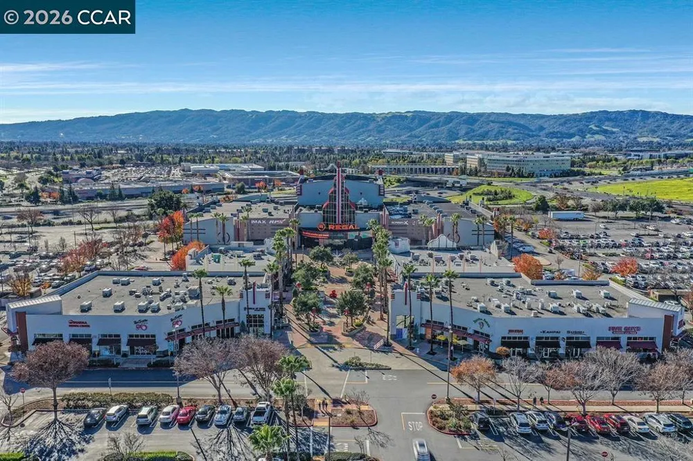 4926 Redwood Ave Dublin, CA 94568
