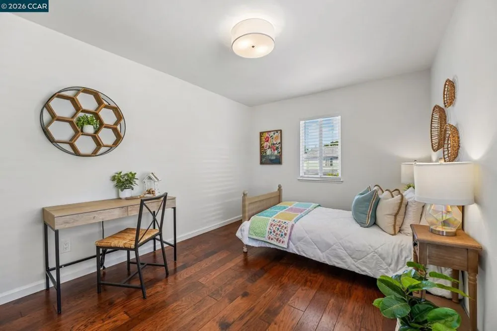 4926 Redwood Ave Dublin, CA 94568