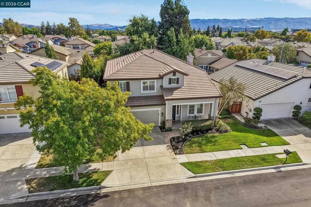 4926 Redwood Ave Dublin, CA 94568