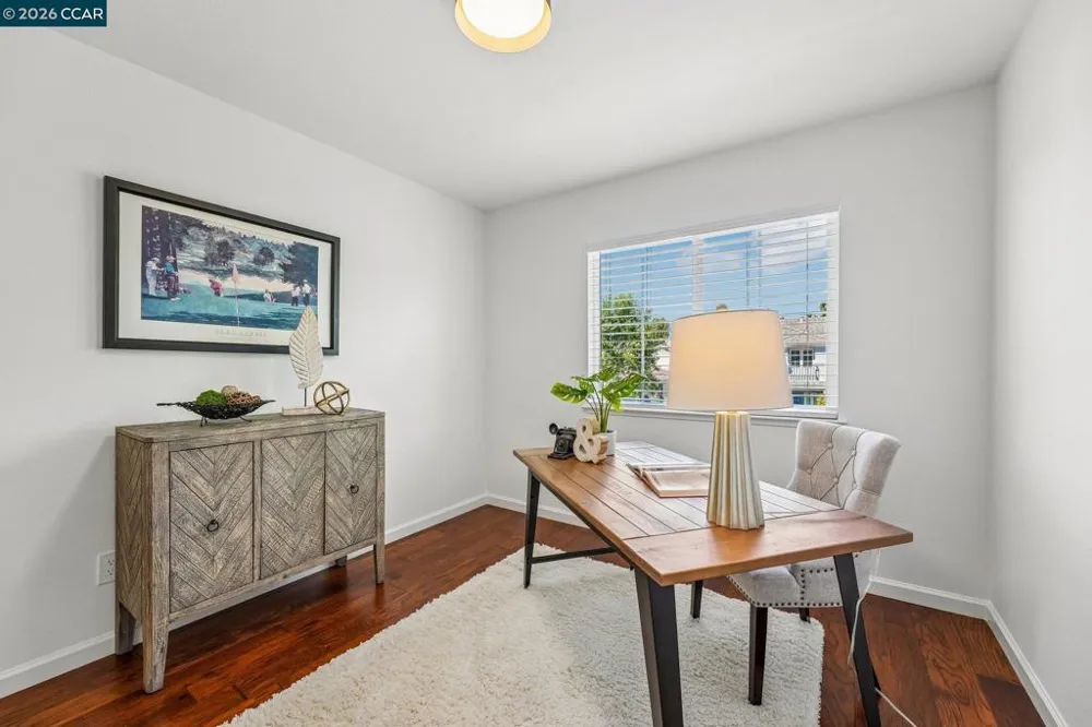 4926 Redwood Ave Dublin, CA 94568
