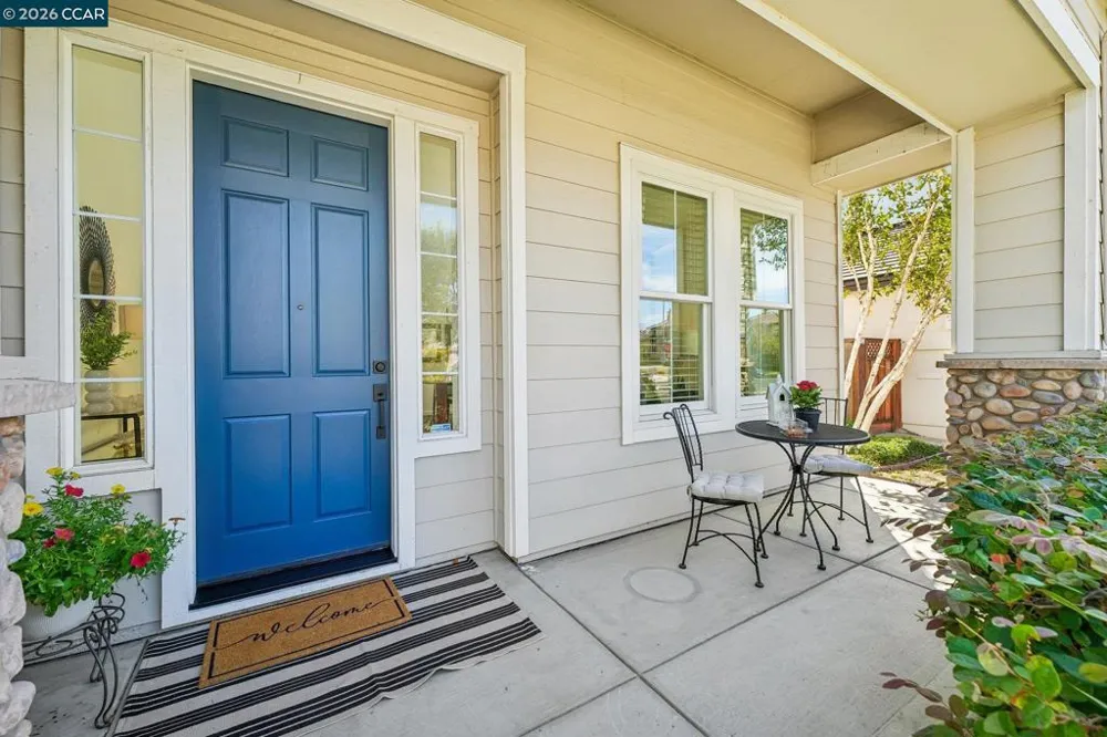 4926 Redwood Ave Dublin, CA 94568