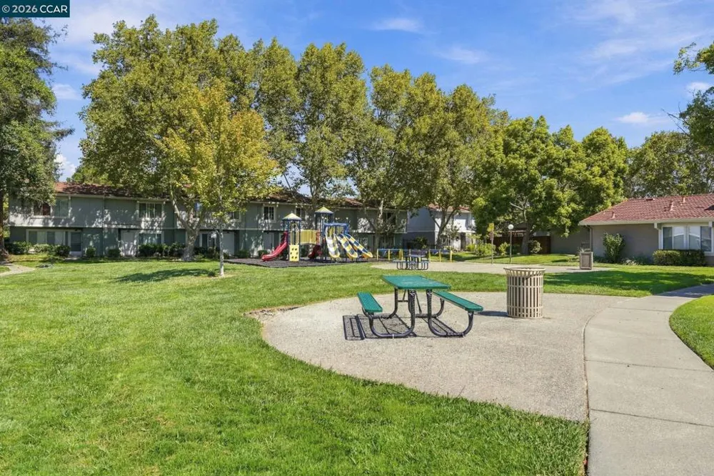 4439 Yuma Ct Pleasanton, CA 94588