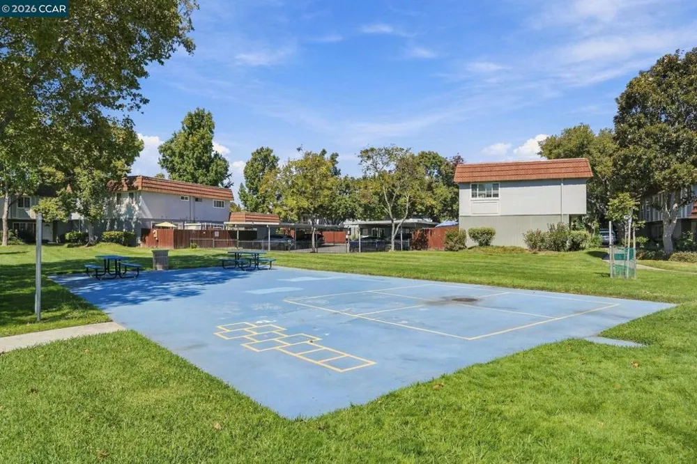 4439 Yuma Ct Pleasanton, CA 94588