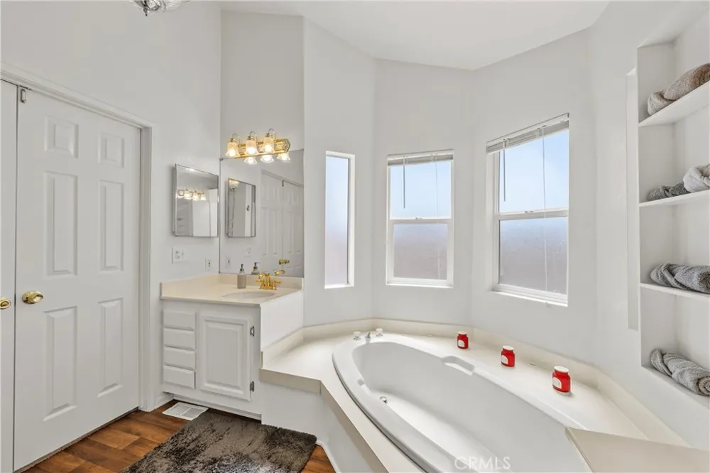 20050 Crestview Canyon Country, CA 91351