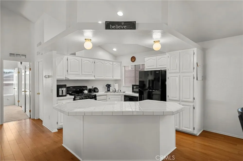 20050 Crestview Canyon Country, CA 91351