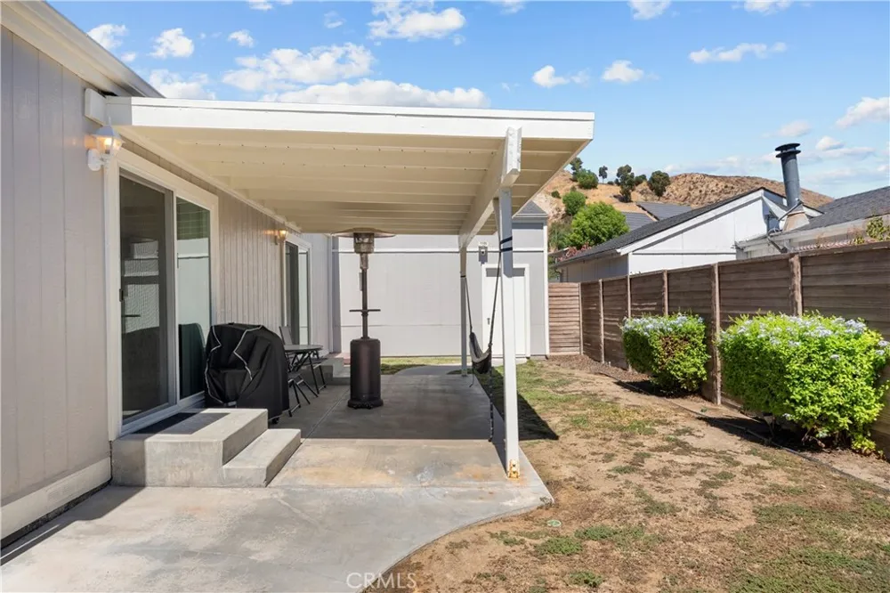 20050 Crestview Canyon Country, CA 91351