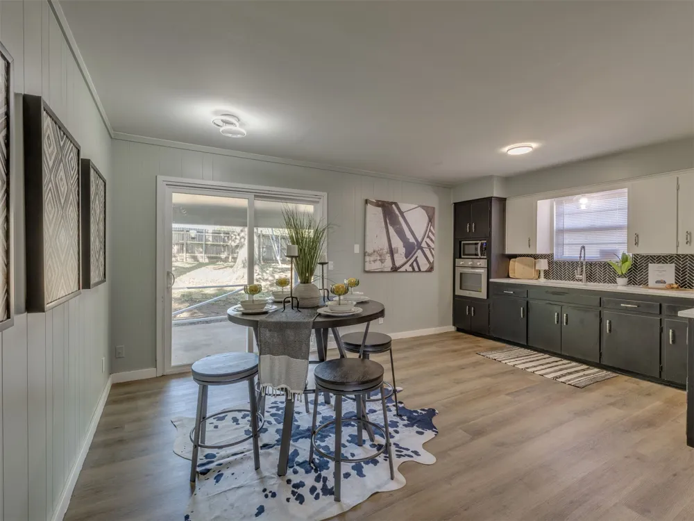 642 Moccasin Place Sapulpa, OK 74066
